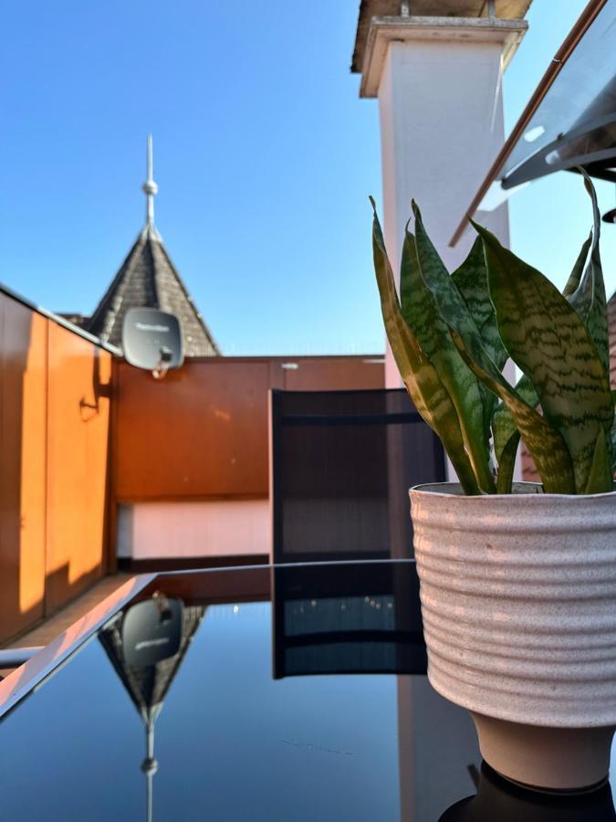 Amao-Green I 90Qm I Penthouse Maisonette Mit Rooftop I City Center I King-Size Betten 拉尔 外观 照片