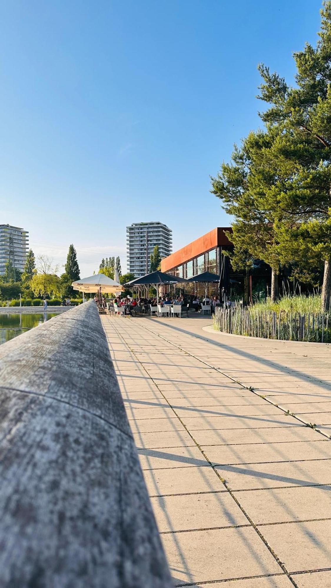 Amao-Green I 90Qm I Penthouse Maisonette Mit Rooftop I City Center I King-Size Betten 拉尔 外观 照片
